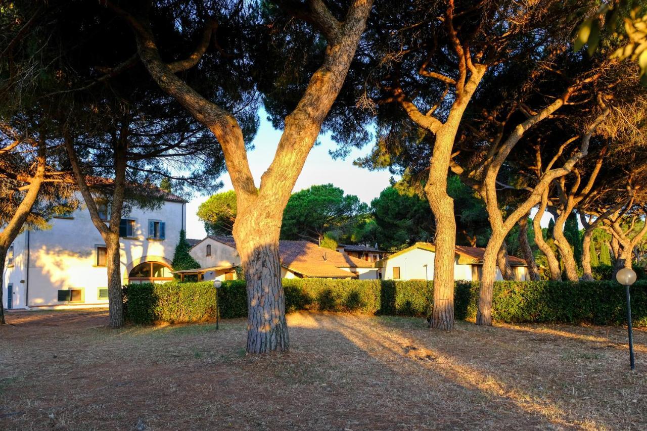Residence La Canova II Гроссето Экстерьер фото